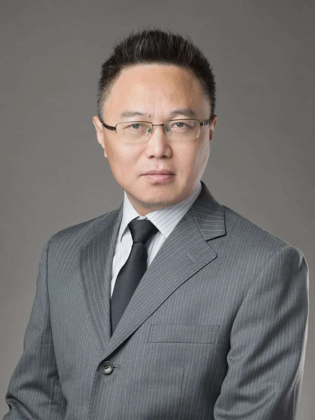 Professor Weixiao 